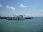 Schweizer Fahrgastschiff  Thurgau  auf dem Bodensee,  hier bei der Ausfahrt in Friedrichshafen,  von der grten Bodenseewerft in Romanshorn/CH 1932 gebaut,  Umbauten 1959 und 1991,  500Pers., 241BRT