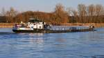 GMS  Maira  (04003750) aus Hamburg auf Talfahrt bei Niederalteich. 28.02.2014