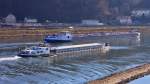 GMS  Tamina  (08601792) aus Budapest/HU überholt auf Talfahrt bei Deggendorf das TMS  Manuel  (02329867) aus Grossheubach/D. 01.03.2014