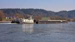 MSS  Muflon 5  (09448014) aus Bratislava/SK mit GSL  DE-16248  (33001176) auf Talfahrt bei Pleinting/Donau. 12.03.2014