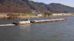 MSS  Muflon 9  (09448013) aus Bratislava/SK mit GSL  DE-16035  (33001228) auf Talfahrt bei Vilshofen/Donau. 12.03.2014