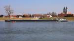 GMS  Ilaria  (04005440) aus Regensburg/D auf Bergfahrt bei Niederalteich/Donau. 12.03.2014