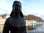 Mirela (GMS09423001; L=105; B=9,5m; 1751t; 750PS; Bj1955) ist bei Passau Donauaufwärts unterwegs; 221204