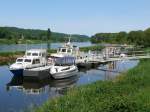 Blick elbabwrts auf den kleinen Bootshafen Coswig-Ktitz; 09.05.2009  