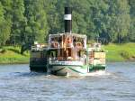 Nachschuss auf den stromaufwrts laufenden Personendampfer PILLNITZ auf der Elbe oberhalb vom Kurort Rathen; 17.06.2009
