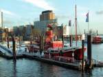 Altes englisches Feuerschiff LV13, Baujahr 1952, umgebaut zum Hotel- und Restaurantschiff im City-Sportboothafen, Hamburg. Am 12.12.06.