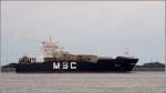 Die 2000 gebaute MSC ASLI (IMO 9162631) am 14.08.2010 Hhe Wischhafen Elbe aufwrts fahrend. Sie ist 217 m lang, 26 m breit und hat eine GT von 24.836. Sie fhrt unter der Flagge von Panama. Frhere Namen: ADCL SALWA, NORASIA SALWA.