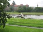 Der Dampfer  Stadt Wehlen  beim Wendemanver auf der Elbe.31.08.07.