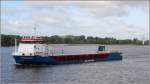 Die 2010 gebaute ABIS BELFAST (IMO 9544891) am 23.05.2013 auf der Elbe kurz vor Erreichen Hamburgs. Sie ist 90 m lang, 14 m breit, hat eine GT von 2.978 und eine DWT von 3.900 t. Heimathafen ist Harlingen (Niederlande).
