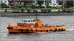 Der Schlepper JOHANNES DALMANN der HPA Hamburg Port Authority ist 28,25 m lang, 7,50 m breit und hat eine Maschinenleistung von 853 kw. Im Winter wird sie auch als Eisbrecher eingesetzt. Hier ist die JOHANNES DALMAN am 23.05.2013 elbabwrts unterwegs.