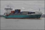 Auf der Elbe bei Blankenese habe ich am 21.09.2013 dieses Containerschiff  Hanna  fotografiert.