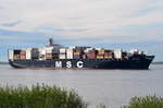 MSC VIDHI , Containerschiff , IMO 9238739 , Baujahr 2001 , 5514 TEU , 277.3 × 40.1m ,
13.05.2017  Grünendeich