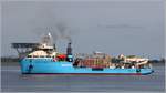 Die 2016 gebaute MAERSK CONNECTOR (IMO 9743813) am 06.07.2017 auf der Elbe unterhalb Brunsbüttel. Dieser Kabelleger ist 138,35 m lang und 27,45 m breit, hat eine GT/BRZ von 10.898 und eine DWT von 9.760 t. Heimathafen ist Hirtshals (Dänemark).