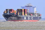MSC MADRID , Containerschiff , IMO 9480198 , Baujahr 2011 , 270.4 × 40.06m , 5550 TEU  13.09.2017 Cuxhaven 