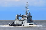 FGS Langeness Y819 , Marineschlepper , IMO 8603092 , 30,25 x 9,1m , Baujahr 1987 , 15.09.2017 Cuxhaven ,