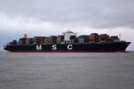 MSC LONDON , Containerschiff , IMO 9606302 , Baujahr 2014 , 15908 TEU , 399 x 48m , 25.12.2017 Cuxhaven       