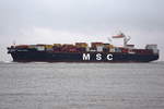 MSC ANZU , Containerschiff , IMO 9710426 , Baujahr 2015 , 300 × 48.2m ,8800 TEU , 31.12.2017 Cuxhaven