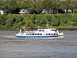 KLEINE FREIHEIT (ENI 05113790) am 21.8.2017, Hamburg, Elbe Höhe Övelgönne, auf der Rückfahrt von Blankenese /  weitere Namen: SCHULAU, 1992-2000 – SEEBAD JULIUSRUH,