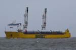 HAPPY SKY , Heavy Load Carrier , IMO 9457220 , Baujahr 2013 , 154.68 × 26.5m ,05.04.2018  Cuxhaven Alte Liebe  