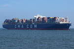 CMA CGM MARCO POLO , Containerschiff , IMO  9454436 , 16020 TEU , Baujahr 2012 , 396m × 53.6m ,  am 06.09.2018 bei der Alten Liebe Cuxhaven 