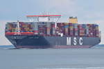 MSC JADE , Containerschiff , IMO 9762326 , 19224 TEU , Baujahr 2016 , 398.4m × 59.07m  ,bei der Alten Liebe Cuxhaven am 07.09.2018 