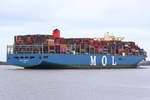 MOL TRIBUTE , Containerschiff , IMO 9769295 , Baujahr 2017 , 400 × 58.8m , 20170 TEU , 16.03.2019 , Grünendeich