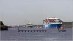 Mit der Flut erreichen zwei Containerschiffe Hamburg. 07.10.2019