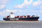 NYK DELPHINUS , Containerschiff , IMO 9337652 , Baujahr 2007 , 294.12 x 32.2 m , 4888 TEU , Cuxhaven , 06.06.2020