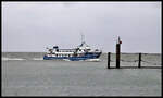 Am 17.8.2021 war trotz rauer See reger Passagierverkehr im und rund um den Hafen Cuxhaven zu verzeichnen.