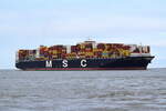 MSC MARIA SAVERIA , Containerschiff , IMO 9467421 , Baujahr 2011 , 365.85 x 48.43 m , 13000 TEU , Cuxhaven , 08.11.2021