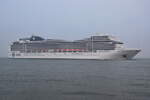 MSC MAGNIFICA , Kreuzfahrtschiff , IMO 9387085 , Baujahr 2010 , 293.8 x 32.3 m , 13.11.2021 , Cuxhaven