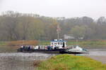 GIERSEILFÄHRE  ARNEBURG  (34,50 x 7,80m) am 16.11.2021 am östlichen  ELBE -Ufer.