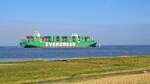 EVER ACE (Containerschiff, Panama, IMO: 9893890) der Reederei Evergreen Marine elbaufwärts.
