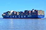 CMA CGM PALAIS ROYAL , Containerschiff , IMO 9839181 , Baujahr 2020 , 399.9 x 61.3 m , 22448 TEU , Cuxhaven , 20.04.2022