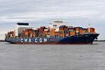 CMA CGM JACQUES JOSEPH , Containerschiff , IMO 9729104 , 300 x 49 m , Baujahr 2017 , 10926 TEU , Lühe - Deich , 22.10.2025 