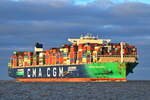 CMA CGM TROCADERO , Containerschiff , IMO 9839167 , Baujahr 2021 , 399,9 x 62 m , 23104 TEU , Cuxhaven , Alte Liebe , 24.12.2025 , 