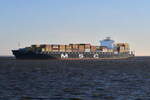 MSC MADRID , Containerschiff , IMO 9480198 , Baujahr 2011 , 270.4 x 40 m , 5550 TEU , 25.12.2025  , Cuxhaven , Alte Liebe , 