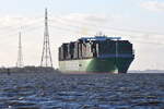 EVER GENIUS , Containerschiff , IMO 9786815 , Baujahr 2018 , 400 x 59 m , 20388 TEU , Lühedeich 08.04.2026