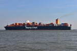 TAYMA EXPRESS , Containerschiff , IMO  9525895v, Baujahr 2012 , 366 x 48 m , 13296 TEU , 15.04.2026 , Alte Liebe Cuxhaven