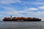 AL MANAMAH , Containerschiff , IMO 9349538 , Baujahr 2008 , 307 x 40 m , 6921 TEU , 16.04.2026 , Alte Liebe Cuxhaven
