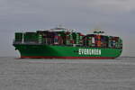 EVER GLOBE , Containerschiff , IMO 9786841 , Baujahr 2019 , 399 x 59 m , 20388 TEU , 18.04.2026 , Alte Liebe Cuxhaven