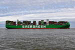 EVER ECO , Containerschiff , IMO 1025203 , Baujahr  2025 , 369 x 54 m , 16000 TEU , 18.04.2026 , Alte Liebe Cuxhaven
