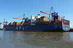 Containerschiff APL VANCOUVER, IMO 9597472. Eigner: Seaspan Holdco XVII Pte Ltd. Flagge: Singapur. Am Container Terminal auf der Elbe bei Hamburg. Aufnahmedatum: 18.08.2025. 