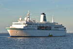 DEUTSCHLAND , Kreuzfahrtschiff , IMO 9141807 , Baujahr 1998 , 175 x 23 m , 28.05.2026 , Cuxhaven Alte - Liebe