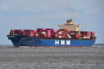 HMM TACOMA , Container Schiff , IMO 9385001 , Baujahr 2009 , 293 x 40 m , 6350 TEU , 02.06.2026 , Cuxhaven-Alte Liebe