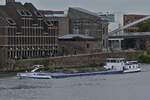GMS Sablo, ENI 02205599, Gemeldet in Werkendam, mit Steinen voll beladen zu Tal auf der Maas in Maastricht.