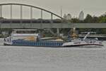 GMS Viento auf der Maas, zu Berg in Maastricht.