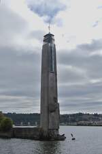 Das Albert 1. Denkmal steht am 42 Meter hohen Leuchtturm, an der Spitze der Insel Monsin, nahe Lttich, wo die Maas rechts und der Albertkanal links vorbei flieen. 09.2025