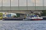 BOADICEA; GMS; ENI 02321611; BJ 1971; L 84,88 m; B 9,50 m; 1510 t; Flagge NL; zu Tal auf der Maas in Maastricht.