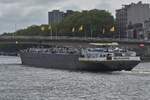 TMS BONAIRE, ENI 02334625, L 110 m, B 11,45 m, 3098 t, Chemikalientanker, Heimathafen des Tankschiffes ist Dordrecht (NL).